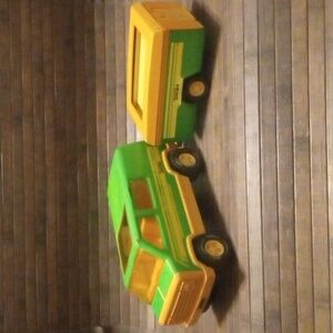 Vintage Tonka Green Van and Pop Up Camper  Made In USA 1970s